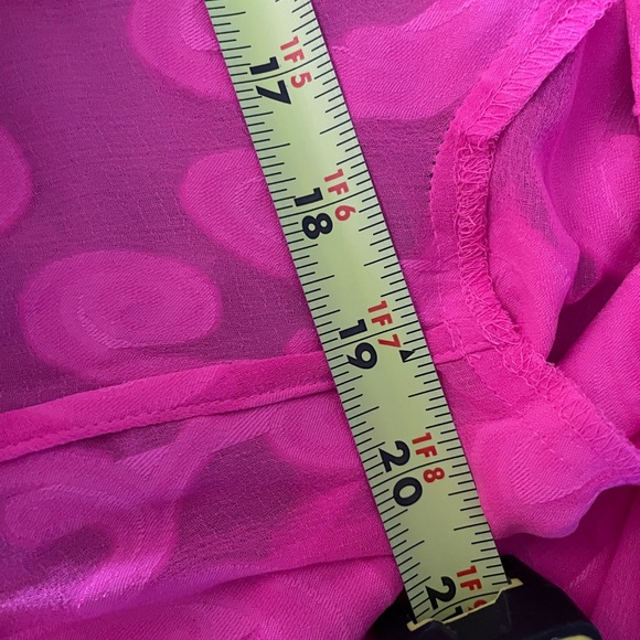 Lilly Pulitzer Motley Maxi Aura Pink Cover Up NWT Small - Picture 6 of 6